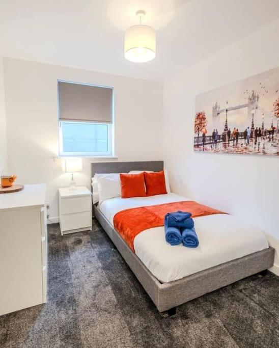 Apartamento Central Location, Private Parking, Free Netflix Aberdeen Exterior foto